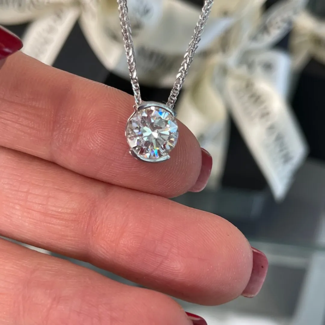 /public/photos/live/Round Moissanite Half Bezel Set Floating Pendant  628 (4).webp